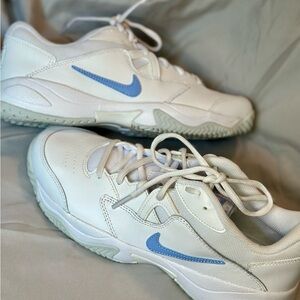 Nike White and Blue Athletic Shoes with Chunky Design